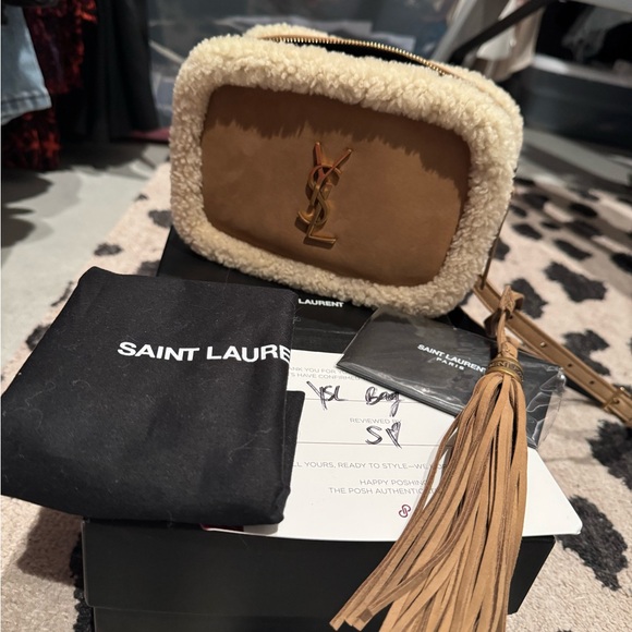 YSL Lou TEDDY LOGO Belt Bag Shearling & Nubuck Bumbag Sherpa SAINT LAURENT - Picture 15 of 15